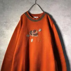 【ヴィンテージ】レトロ 刺繍入り 裏起毛スウェット 古着 used AS106
