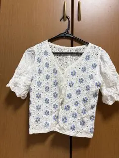 花柄シャツ