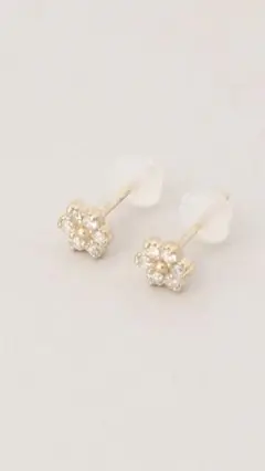 ノジェス ピアス