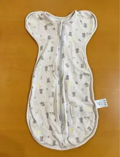 スワドル　新生児