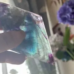 エンジェル フェザー フローライト ひし形 台座付き