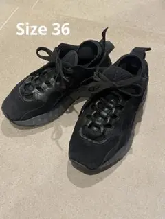 Acne Studios Rockawayスニーカー28.0cm Acne Studios Rockaway Tumbled Suede Distressed Sneakers