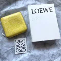 【美品】LOEWE ロエベ 財布 ラウンドファスナー 黄色 リピートアナグラム