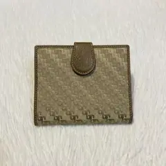 Item thumbnail for item d04c93cd-0358-4bf2-8d86-553cd7e558de