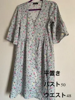 新品☆大きいサイズLキティちゃんと花柄半袖ロングワンピース