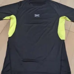 Tシャツ　アンダーアーマー