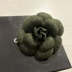CHANEL カメリアコサージュ