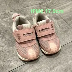 Item thumbnail for item 61968d8d-041f-41cd-b78b-447173e22c84