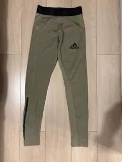 未使用品〜メンズ　adidas スパッツ　レギンス　ベージュ　カーキ　ピッタリ