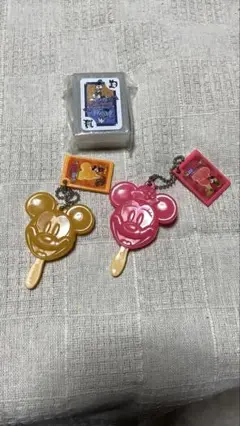 ディズニーランド ガチャガチャ キーホルダー