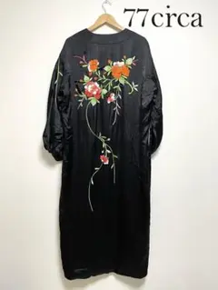 77circa ナナナナサーカ フラワー 刺繍 サテン ガウン ブラック 新品
