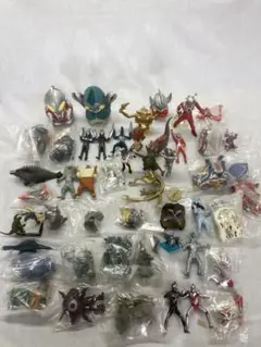 【まとめ売り】ウルトラマン　怪人　約223体　バルタン星人　円盤生物星人ブニョ まとめ売り】ウルトラマン怪人約223体バルタン星人円盤生物星人