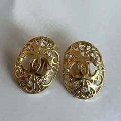 Item thumbnail for item c77121a9-6246-4d54-89eb-e2a57806d6bc