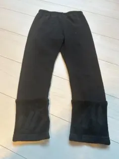 黒フリース裾付きボトムス