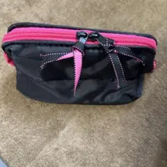 がばっと化粧ポーチ　ピンク　黒　新品