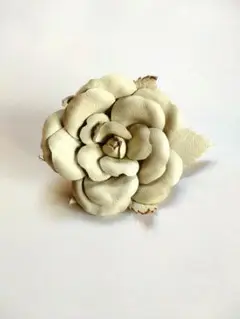 詩仙堂　BY HITOSHI　 ブローチ　コサージュ 本革　薔薇