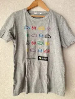 ユニクロコラボ Tシャツ スマート　Sサイズ