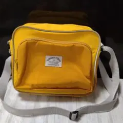 ナイロン ショルダーバッグ