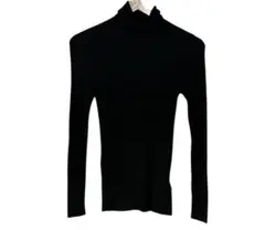 【美品】la.f… 薄手 タートルネック 黒