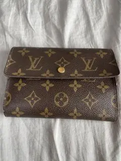 ルイヴィトン 三つ折り財布