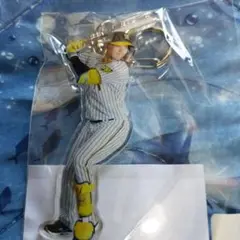 阪神タイガース森下翔太ダイカットアクリルキーホルダープレー