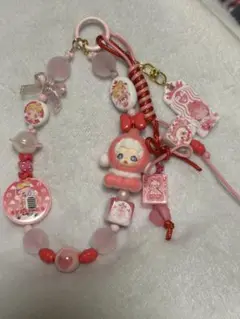 スカルパンダとコーヒーショップ ピンクのストラップキーホルダー