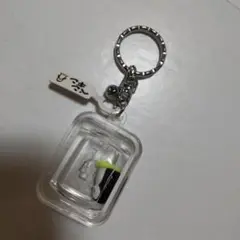 ペンギン　キーホルダー　水入り