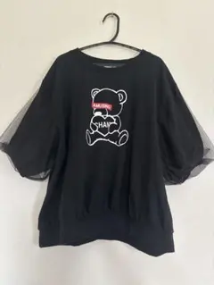 クマプリント チュール袖 Tシャツ 黒