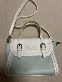 Item thumbnail for item c8cef3f0-9128-4654-99e8-40fab79d5ecc