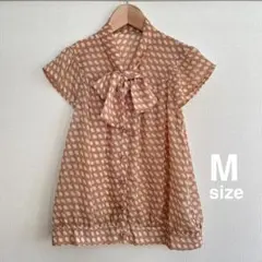 半袖ブラウス