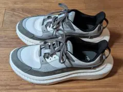 Item thumbnail for item e948a1b8-4e50-453a-9029-ddb27181e5f4