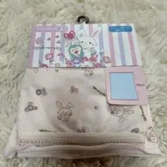 Item thumbnail for item e8aa228d-3dca-468c-a4d8-50dff83bc4ff