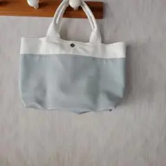 HAKUプレミアムトートバックグレー×白