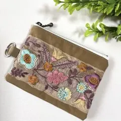 インド刺繍リボン付きミニポーチ＊二重リング付き＊カジュアルナイロン