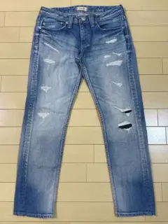 YANUK デニム ダメージ加工