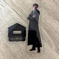 ホグワーツレガシー　セバスチャン・サロウ　アクリルスタンド　缶バッジ Hogwarts Legacy アクリルスタンド Sebastian Sallow[ムービック