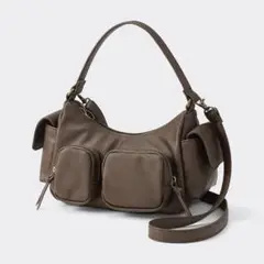 GU レザータッチアウトポケットバッグ 36 BROWN
