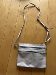 シルバー ショルダーバッグ 2ポケット