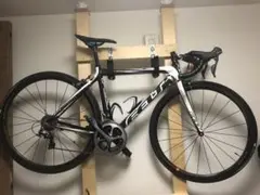 FELT F1SL