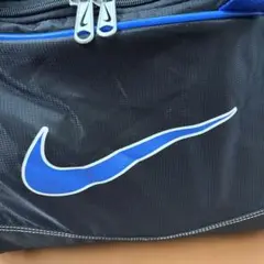 Nike ロゴ入りバッグ 黒/青ショルダー大容量