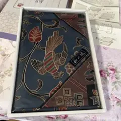 箱入り未使用品テーブルセンター＆ソファカバー、多様性