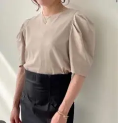 新品未使用　紙タグ付き　スタイルヴォイス　パフスリーブカットソー　Tシャツ