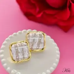 Item thumbnail for item b0c8eeca-1cd3-4a0c-804c-ed1085d2bd50