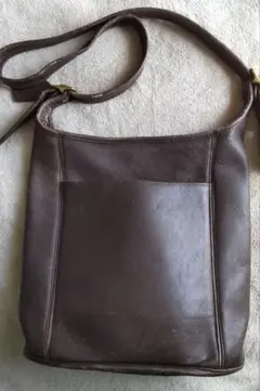 Item thumbnail for item 1877c6f3-79a1-4c38-b658-09abfc2be94a