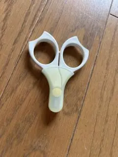 赤ちゃん用爪切り ホワイト