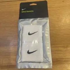 NIKE リストバンド　白