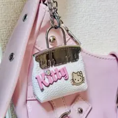 【新品未使用】　キティちゃん　ミニハンドバッグ型キーホルダー　白　ホワイト