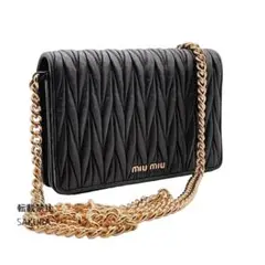 【 美品 】miumiu チェーンウォレット NERO