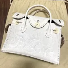 グレースコンチネンタル carving tribes