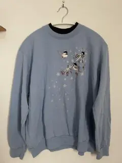 top stitch水色刺繍トレーナー（鳥と雪の結晶）